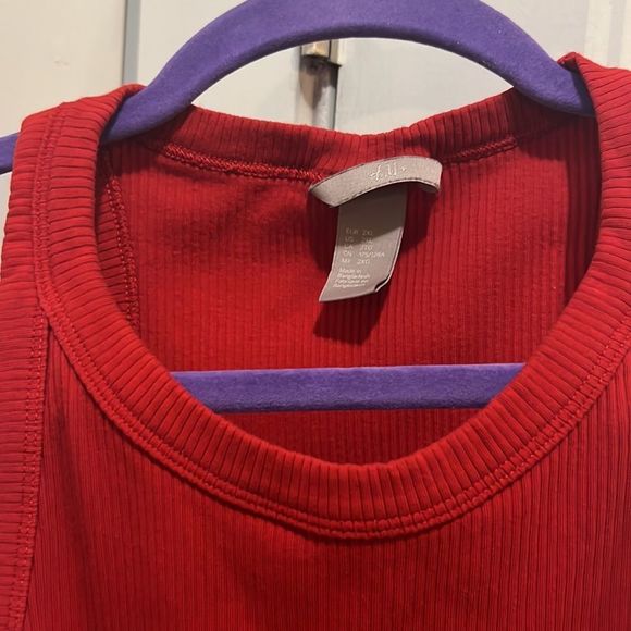 Red Ribbed H&M Tank Top - Picture 2 of 4